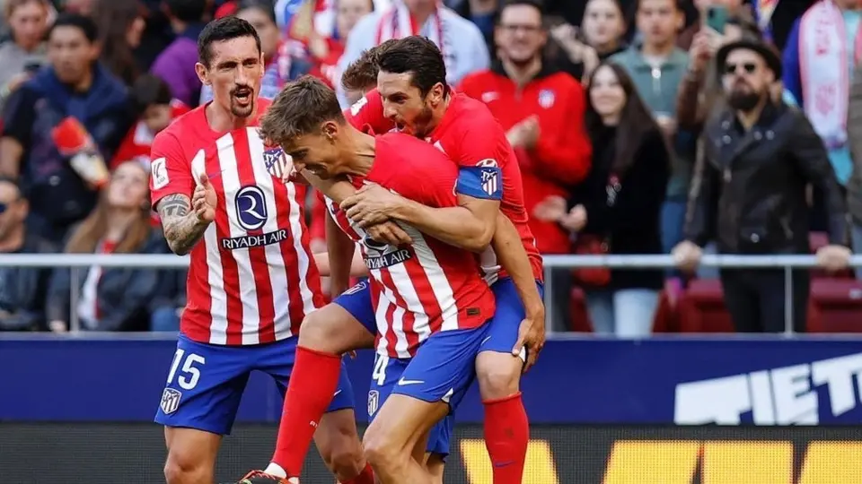 Con dobletes de Llorente y Correa Atlético de Madrid golea 5-0 a Las Palmas