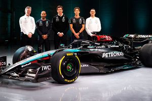 F1: Mercedes presentó el W15 para temporada 2024; último monoplaza de la era Hamilton