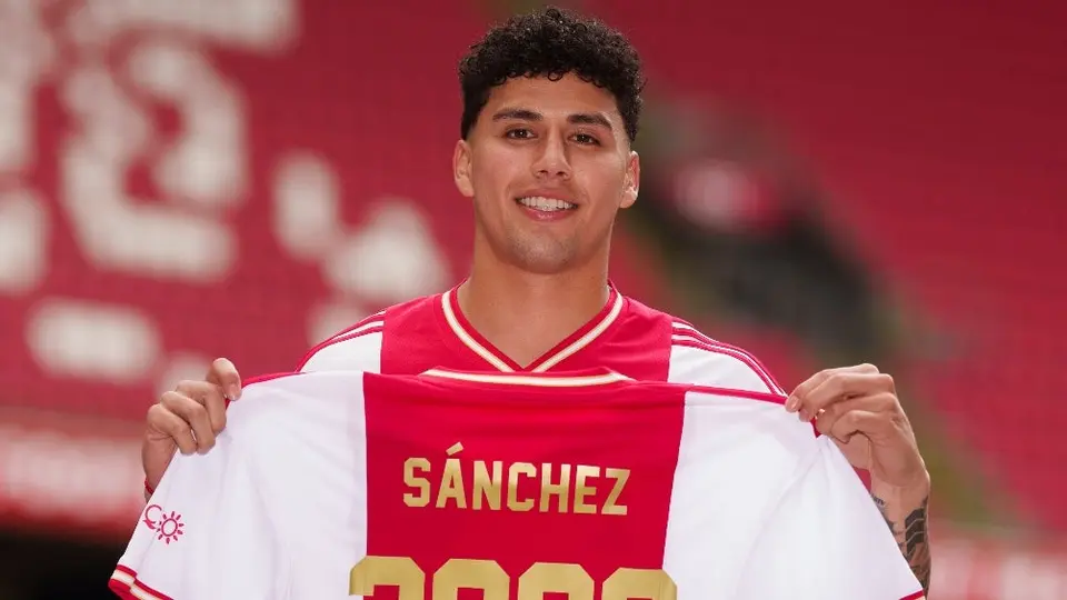 Jorge Sánchez: 'Viví con mucha presión en América, será lo mismo en el Ajax, el más grande de allá'