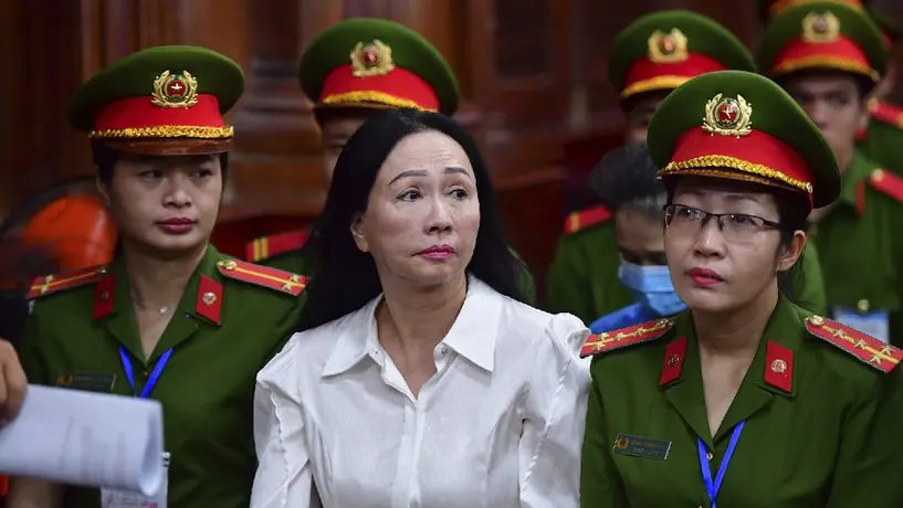 Vietnam condena a muerte a una magnate por fraude financiero