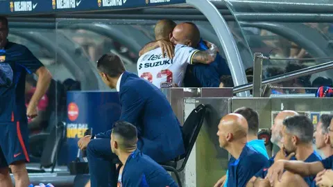 Pumas: Exdirectivo de Barcelona criticó actitud de 'fans' de jugadores auriazules