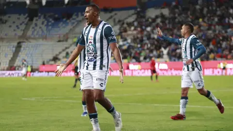 Pachuca sufrió, pero venció a Tijuana y sumó segunda victoria al hilo en casa