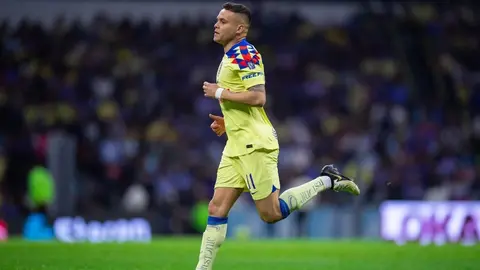 ¿Rumbo a la MLS? 'Cabecita' Rodríguez no viajó con América a Guadalajara para el duelo contra Atlas