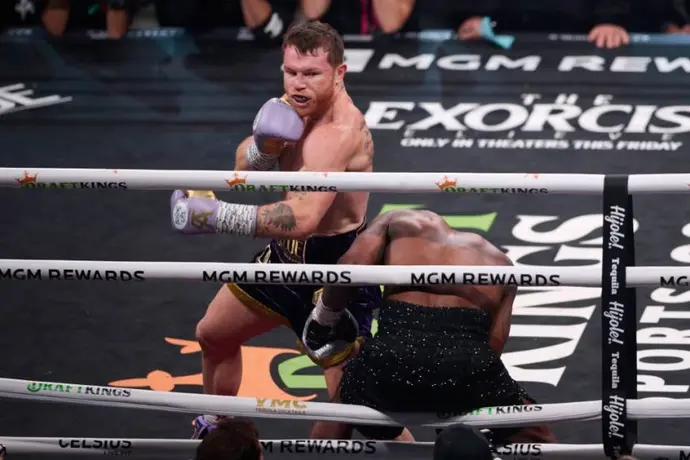 Acorralaron a Canelo Álvarez para pelea con Jaime Munguía, aceptó De la Hoya