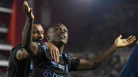 Copa Libertadores: Gremio vence a Estudiantes de La Plata con inferioridad numérica