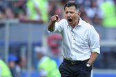 ¡Sin miedo a la polémica! Juan Carlos Osorio provoca afición de Coritiba lanzándoles besos