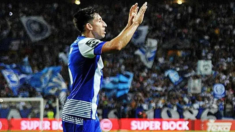 Un día como hoy: RÉCORD destacó la victoria del Porto sobre el Benfica con gol de Héctor Herrera
