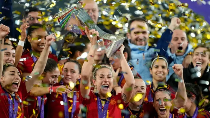 España derrota 2-0 a Francia y conquista la Liga de Naciones, su segundo título en seis meses