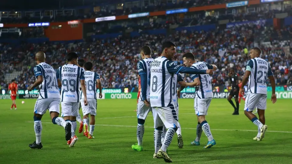 "Pachuca dará prioridad a Concacaf por encima de Liga MX", Armando Martínez en RÉCORD+