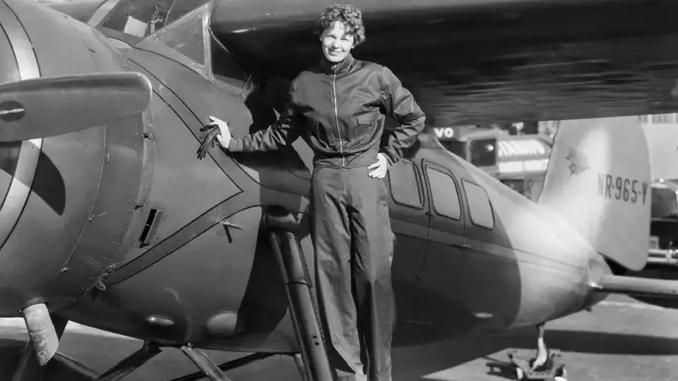 ¿Quién era Amelia Earhart? Desapareció en 1937. ¡Increíble! Una empresa de exploración submarina dice que ha encontrado partes del avión