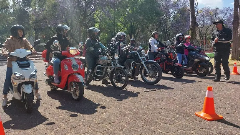 Crean la 'Motoescuela' para evitar un mayor número de accidentes en la CDMX