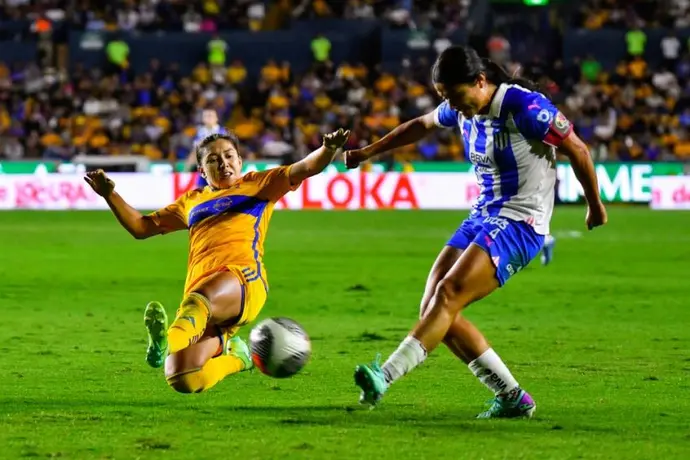 Habrá triple cartelera con el Clásico Regio Femenil y doble Clásico Nacional
