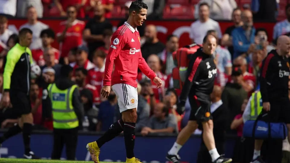 Manchester United: Cayó ante el Brighton en su debut en la Premier League con CR7 en la banca