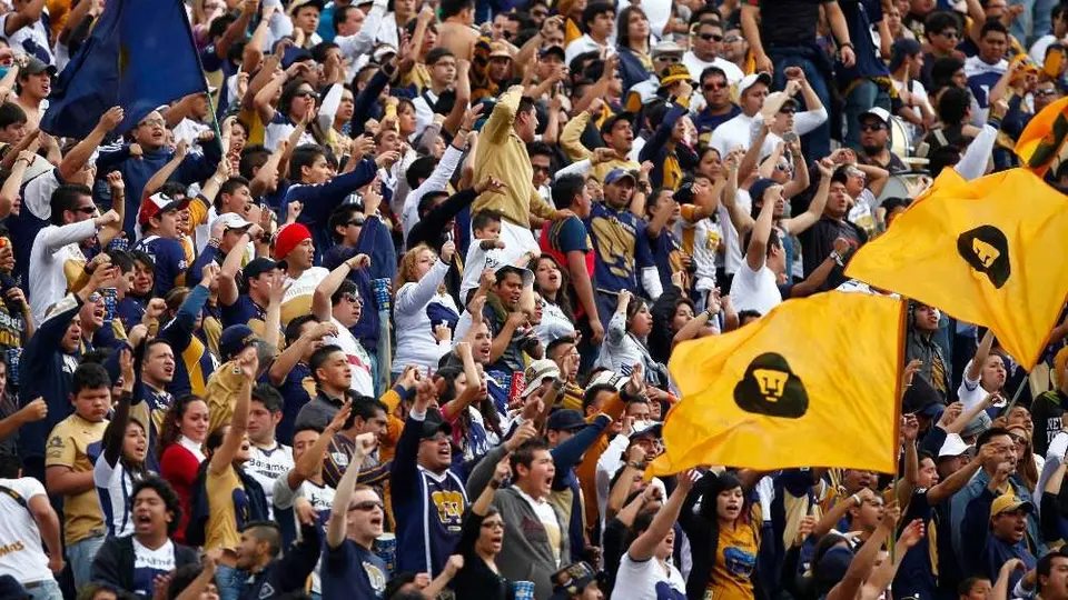 Video: Aficionados de Pumas marcharon hacia el Camp Nou previo al encuentro ante Barcelona