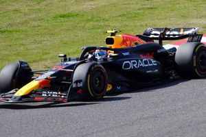 Checo Pérez buscaría permanecer tres años más en Red Bull, según reportes