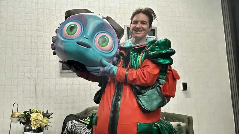 Drake Bell anuncia emocionado su presentación en la Feria de las Fresas de Irapuato