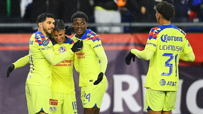 'Chicote' Calderón tras la victoria ante New England: "Buscamos llegar a lo más alto"