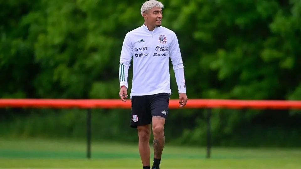 MLS: Julián Araujo, defensa del LA Galaxy, en el radar del Porto; aseguraron medios en Portugal