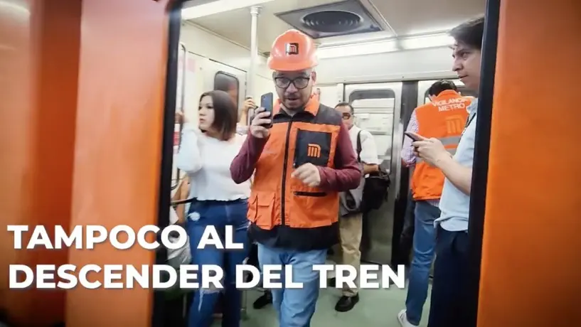 Metro inicia campaña para que no tires tu celular a las vías