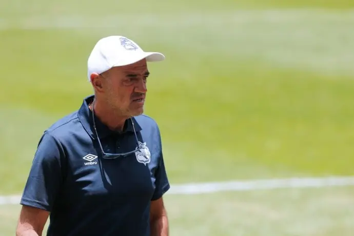 'Chelís', extécnico de Liga MX, denunció hackeo de su WhatsApp