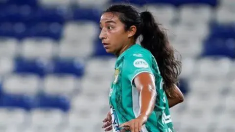 Ana Campa, jugadora de León en la Liga MX Femenil, denuncia  a “La Fiera”