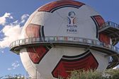 Lista de exfutbolistas que serán investidos al Salón de la Fama del Futbol Internacional este 2024