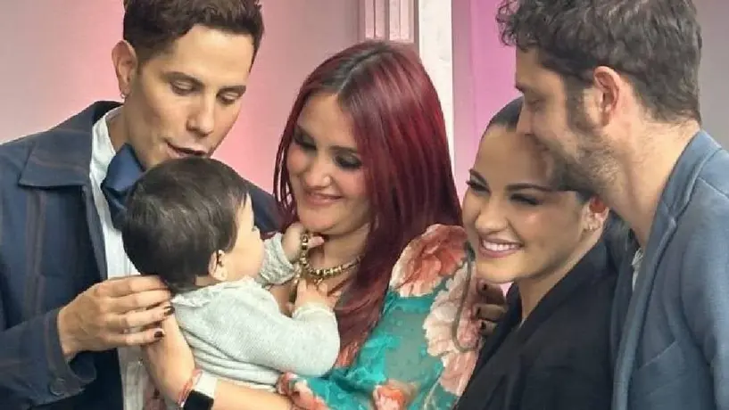 RBD celebra el bautizo de la hija de Maite Perroni