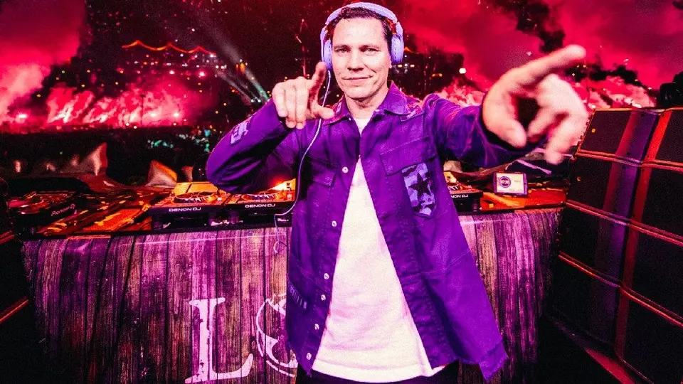 Tiësto cancela de última hora su presentación en el Super Bowl 58