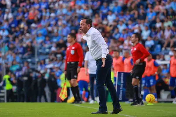 Necaxa está para competir contra los 'Grandes' de la Liga MX, aseguró Eduardo Fentanes