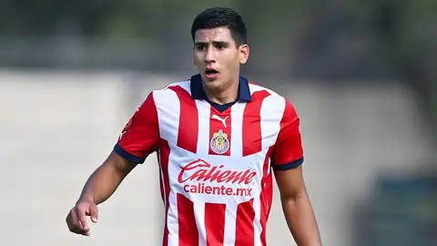 Raúl Martínez fue operado por lesión de ligamento cruzado 