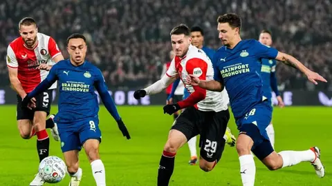 Feyenoord vs AZ Alkmaar: ¿Dónde y a qué hora ver el juego de Santiago Giménez en la Copa?