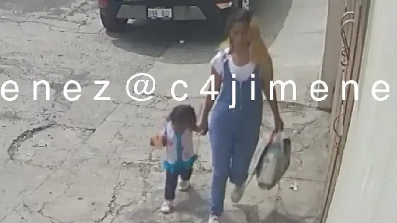 Difunden rostro de la mujer que abandonó a niña con cinco pesos y un pan