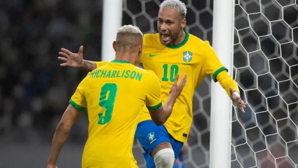 Brasil: Presentaron la camiseta que portarán en Qatar 2022; está inspirada en el jaguar