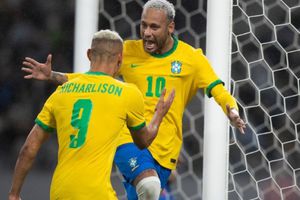 Brasil: Presentaron la camiseta que portarán en Qatar 2022; está inspirada en el jaguar