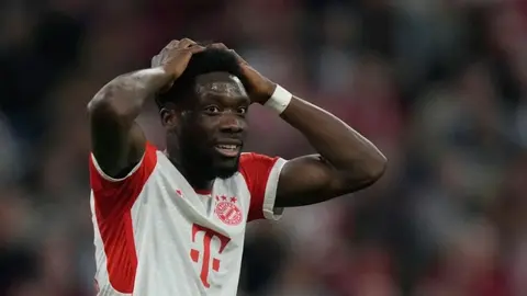 Agente de Alphonso Davies rechaza ultimátum de Bayern Munich para renovación