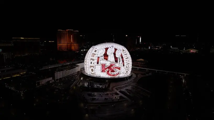 ‘The Sphere’ en Las Vegas proyecta anillos de los 57 ganadores del Super Bowl