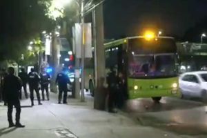 Matan a vendedor del Estadio Azteca durante asalto a transporte público