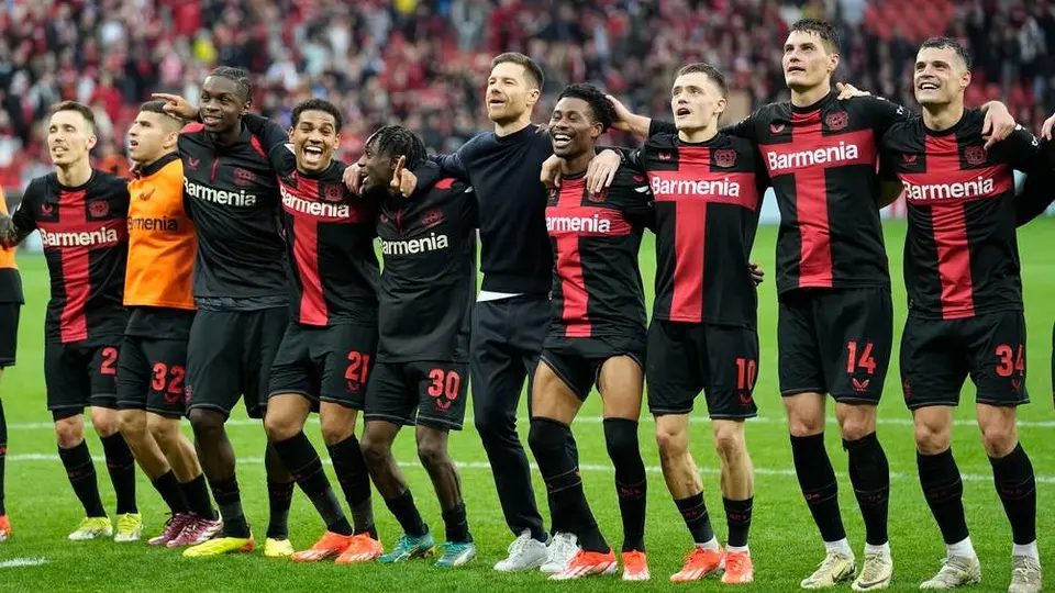 Leverkusen remonta al final y mantiene intacta su racha sin perder con victoria 2-1 ante Hoffenheim