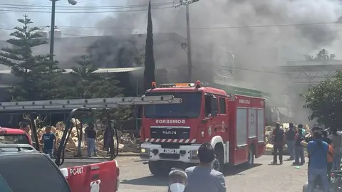 Se registra incendio en Central de Abasto Tultitlán, Edomex