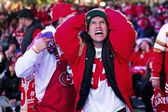 Aficionados de 49ers rompen televisor tras la derrota de su equipo en el Super Bowl