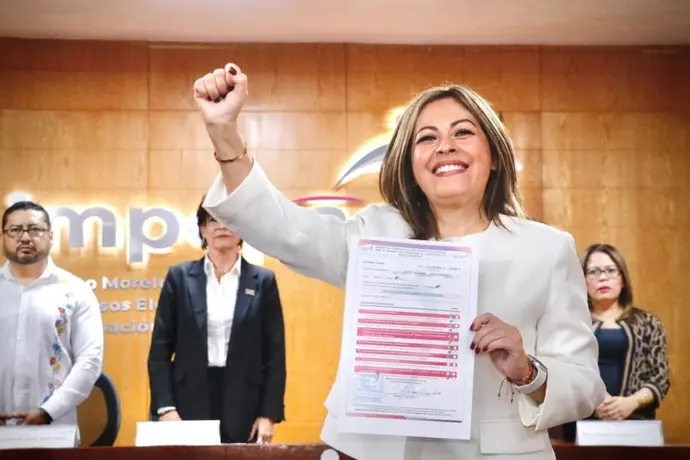 Se registra Lucy Meza como aspirante para gubernatura de Morelos
