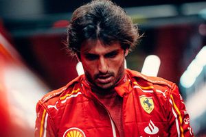 Oficial: Carlos Sainz, baja para el GP de F1 de Arabia Saudita 2024 por apendicitis