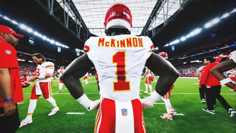 Super Bowl 2024: Jerick McKinnon, activado por Chiefs; Kalia Davis, cuestionable para 49ers