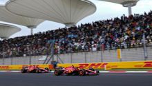 ¡Pelean los Ferrari! Leclerc se quejó de la "agresividad" de Sainz en la sprint del GP de China