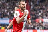 ¡La mecha mojada! Feyenoord remonta ante Utrecht sin goles de Santiago Giménez
