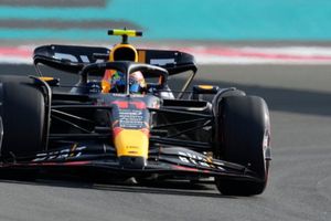 Checo Pérez, Verstappen y Red Bull, favoritos en la primera carrera del año en Baréin según F1