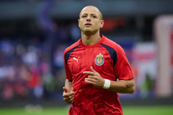 Chicharito Hernández regresó al Estadio Azteca después de 15 años