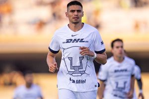Memote Martínez no le teme a la competencia en Pumas con Juninho y Robert Morales