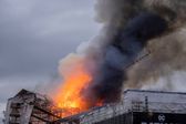 VIDEO: Incendio en la histórica Bolsa de Copenhague en Dinamarca