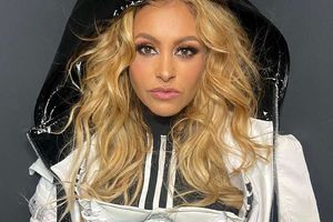 Paulina Rubio, acusada de discriminar a mujer por su peso y sus preferencias sexuales